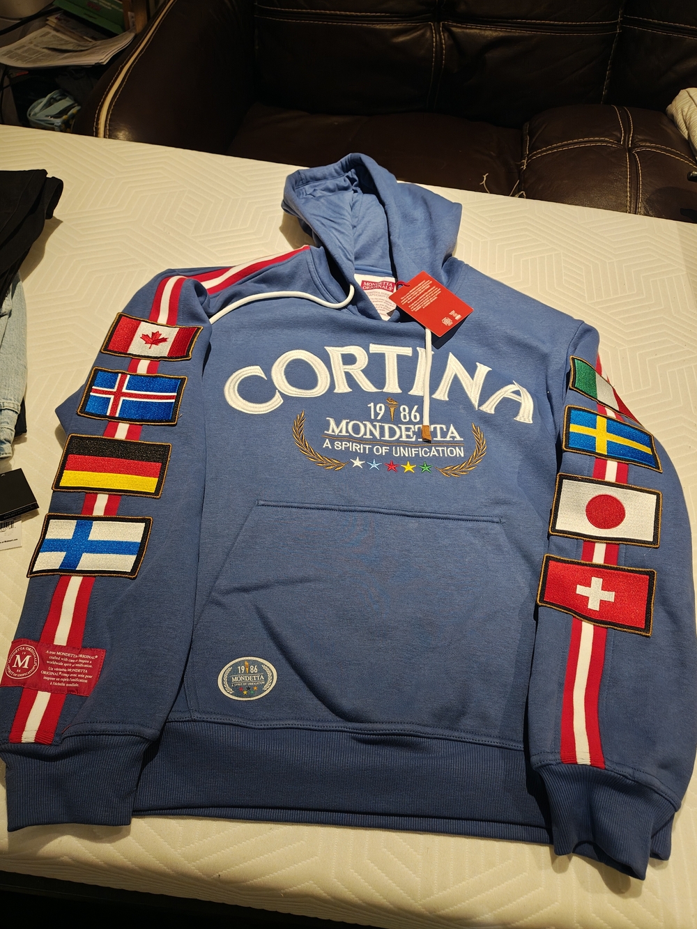 Cortina Mondetta Blue Pullover Hoodie - Men's